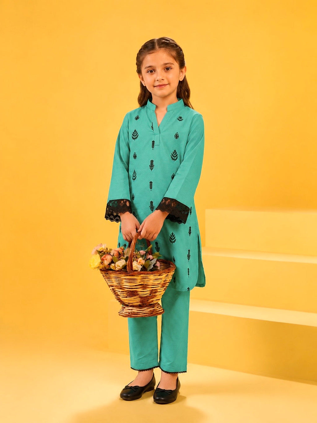 Girls Embroidered Cotton Sea Green 2 Piece Suit